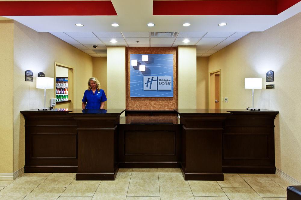Holiday Inn Express & Suites Morristown By Ihg Εξωτερικό φωτογραφία